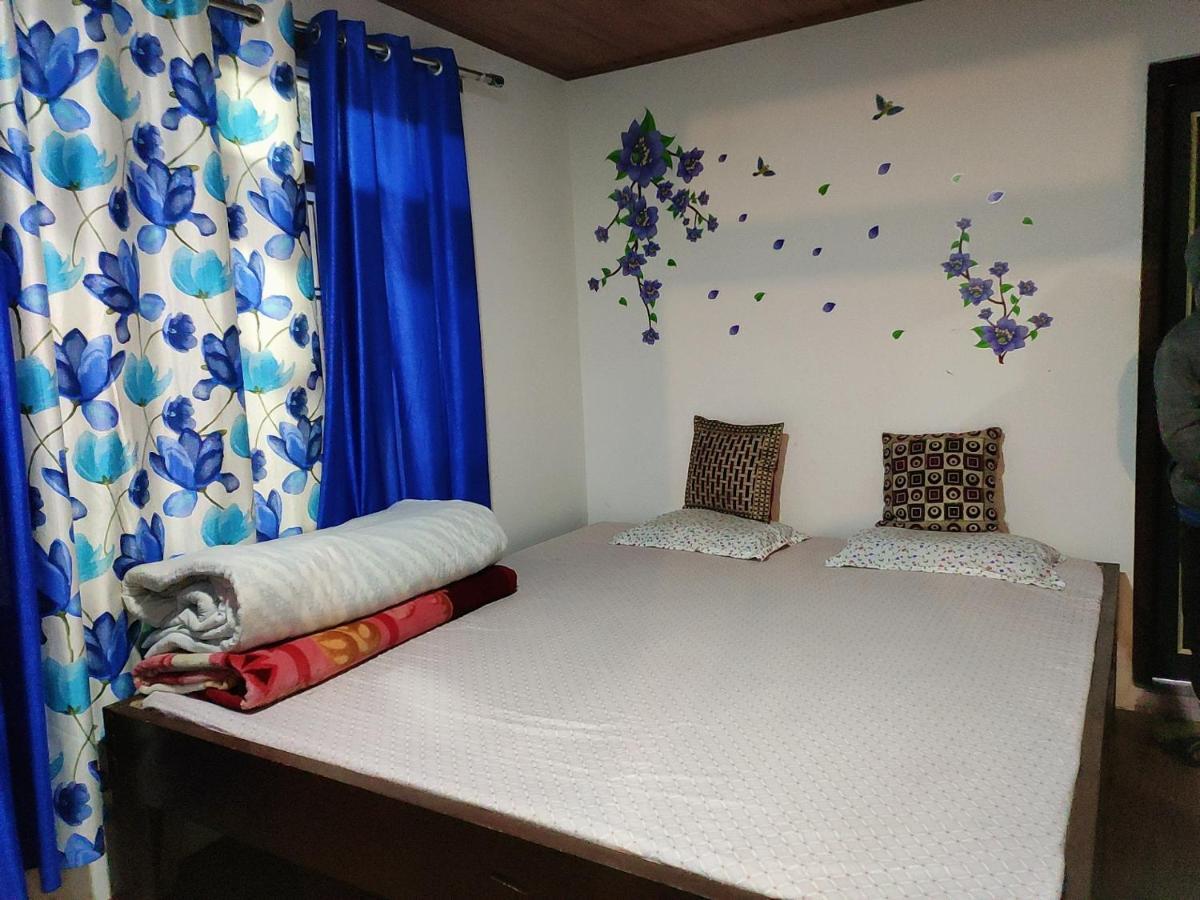 Tibet Homestay Rishop Exterior photo